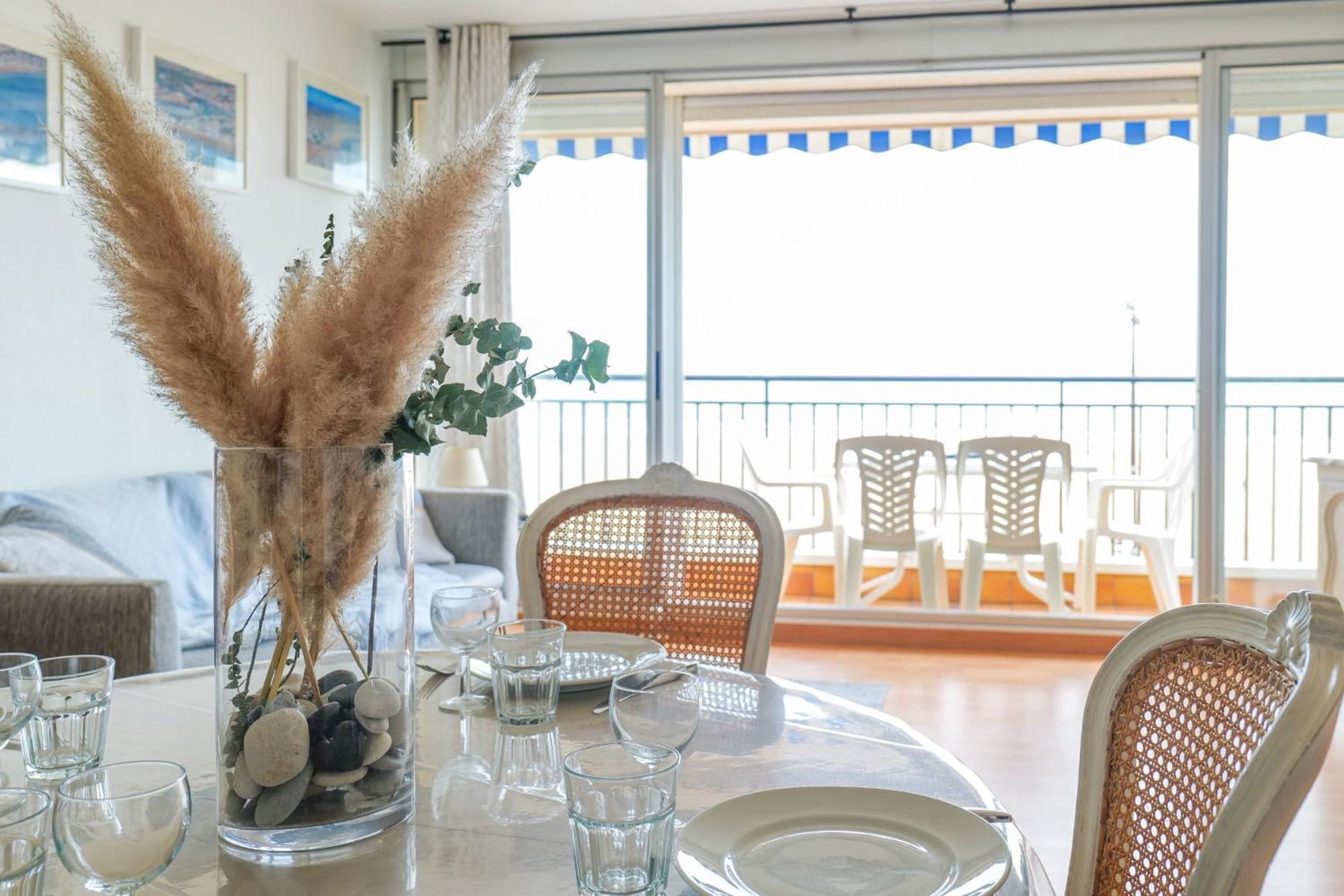Appartement Avec Vue Sur La Baie Des Sables D'Olonne - 4 Personnes Ле-Сабль-д’Олон Экстерьер фото